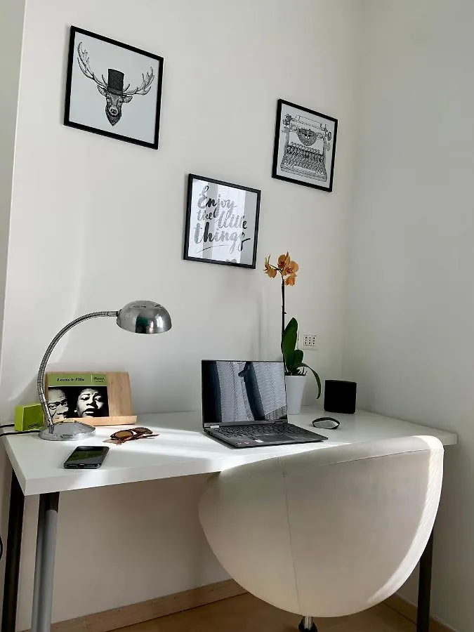 Cozy Apartment Tortona Navigli Milano